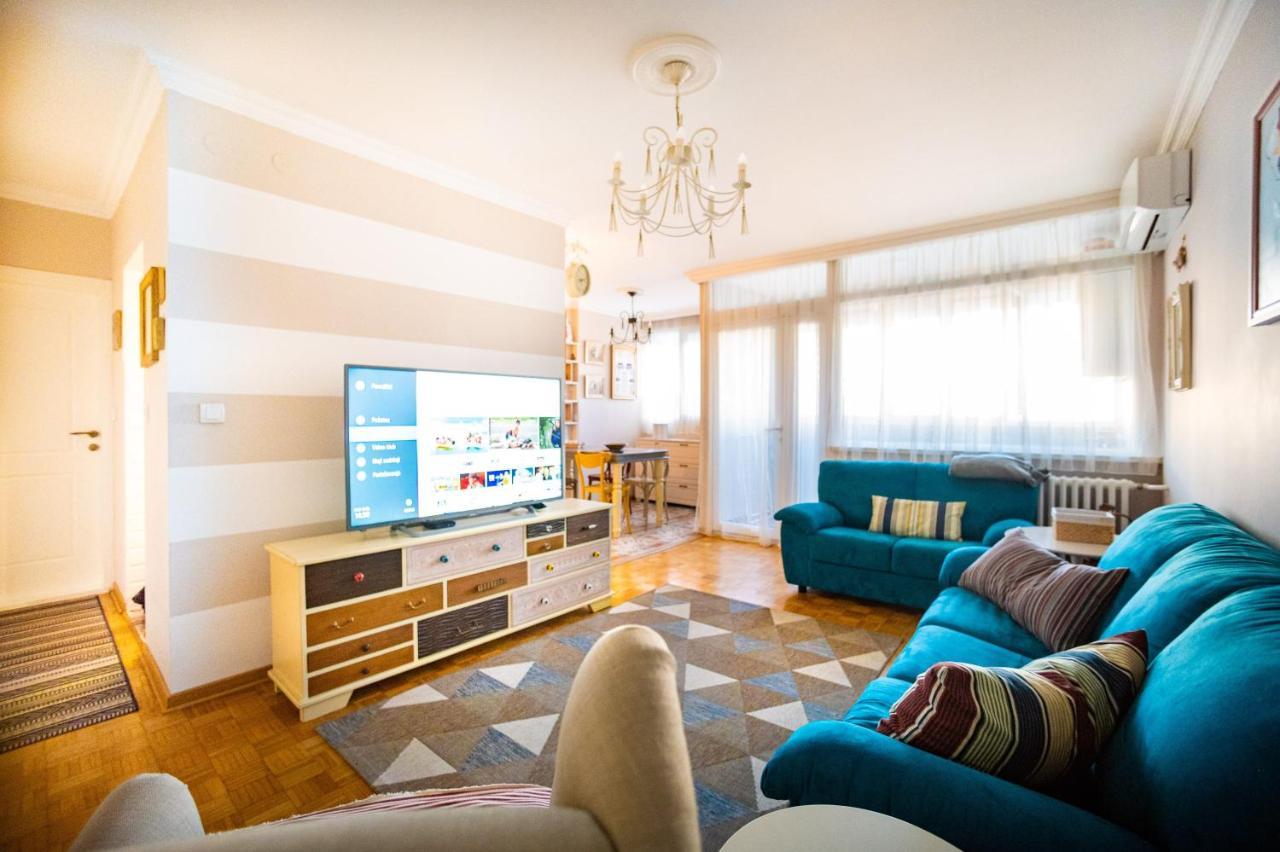 Sava Centar 1-Bedroom Apartments In The Heart Of New Belgrado Exterior foto