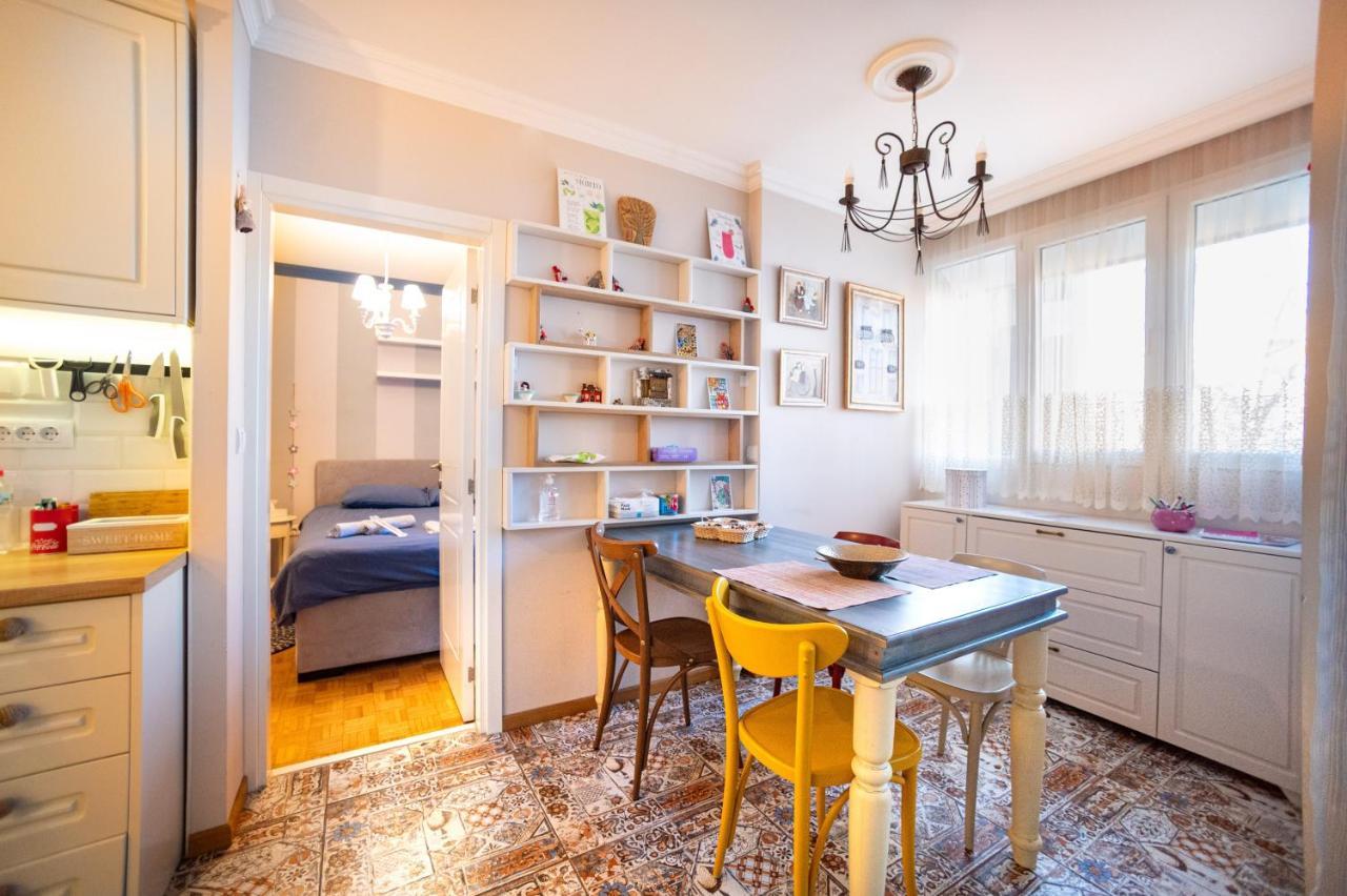 Sava Centar 1-Bedroom Apartments In The Heart Of New Belgrado Exterior foto